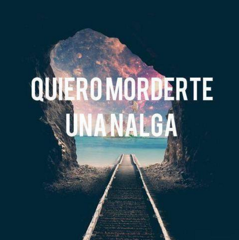 huachilu's tweet photo. #MeAgarraUnAtaqueSi Espero te llegue la indirecta *hace chonguitos* #FelizMiercoles https://t.co/6tkiiu0epA