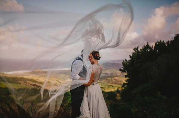 itsnathkhan's tweet photo. 50 Award-Winning Wedding Photos That Will Blow You Away - https://t.co/o9GdxAwpC3 https://t.co/5t1ZKtuRxG