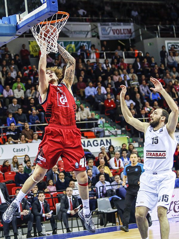 CasademontZGZ's tweet photo. FINAL: CAI Zaragoza 88-60 @SzolnokiOlaj 
The first W in #Last32! #CAISZO #AúpaCAI https://t.co/flTqfNO4Yx