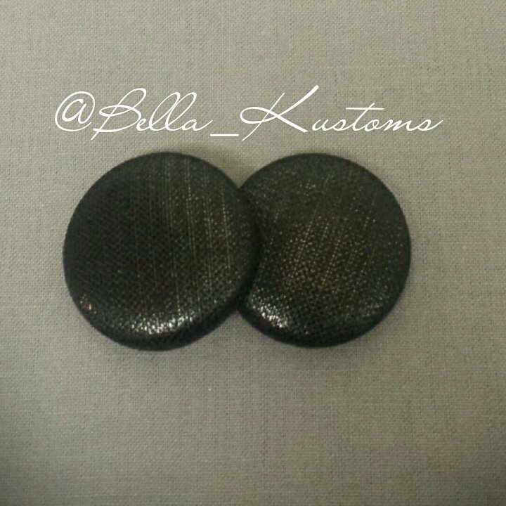 bella_kustoms's tweet photo. #buttonearrings #earrings #etsystyle #momslife #workflow#entrepreneur #supportsmallbusiness #shop #buy https://t.co/i5qRvk8Pgk