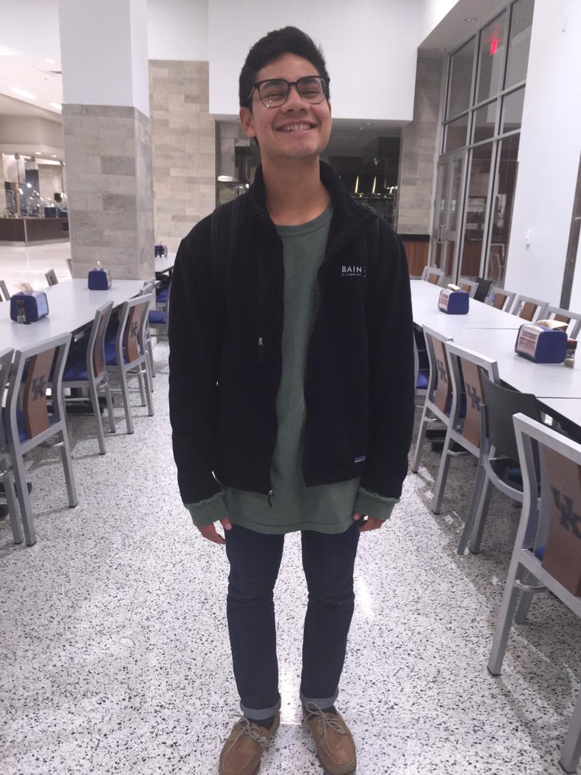 HSM_crestwood's tweet photo. Joe says "GO TO GROUPS!"
tonight at 6pm!! get to a student house! #514generation https://t.co/0ZnyyWW5WY