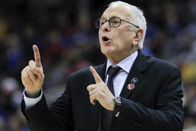 SPORTalkSMU's tweet photo. RETWEET to welcome back our healthy hall of fame coach Larry Brown! #PonyUp https://t.co/QbMmunLWTb