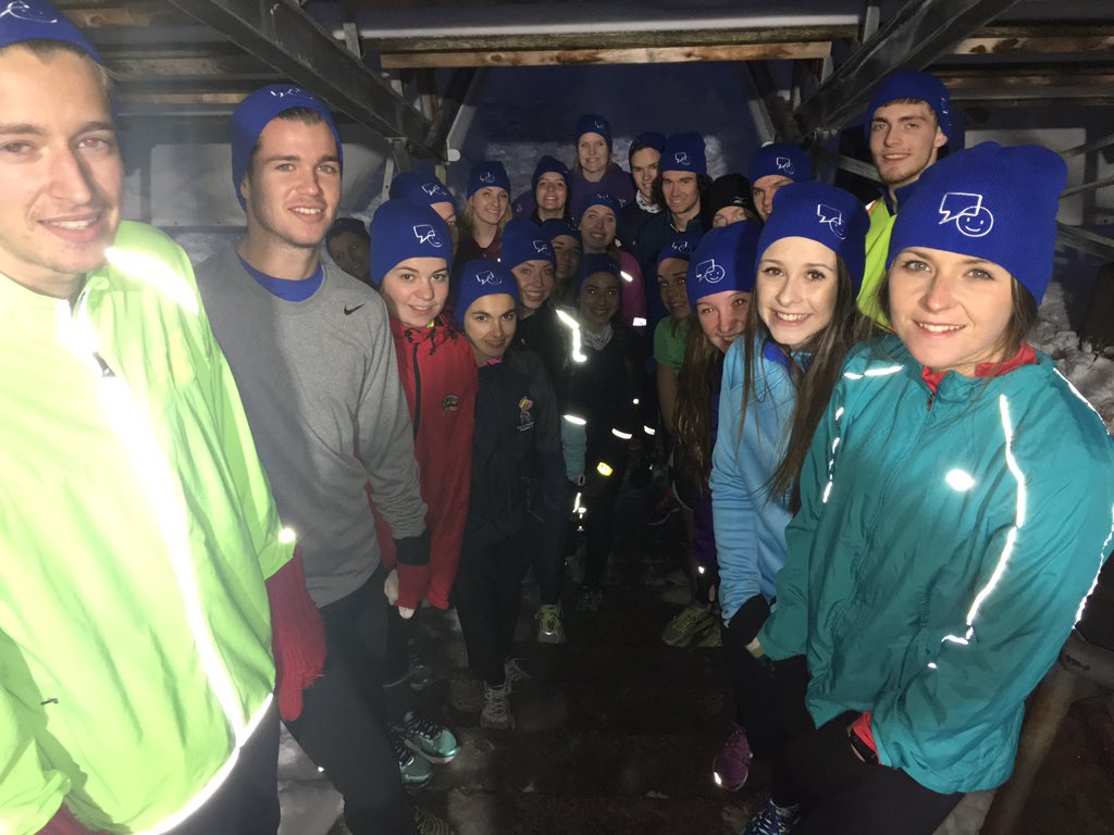 StFXAthletics's tweet photo. StFX cross country proudly supporting the #BellLetsTalk initiative for mental health awareness! @AUS_SUA https://t.co/LTVdH3lpFO