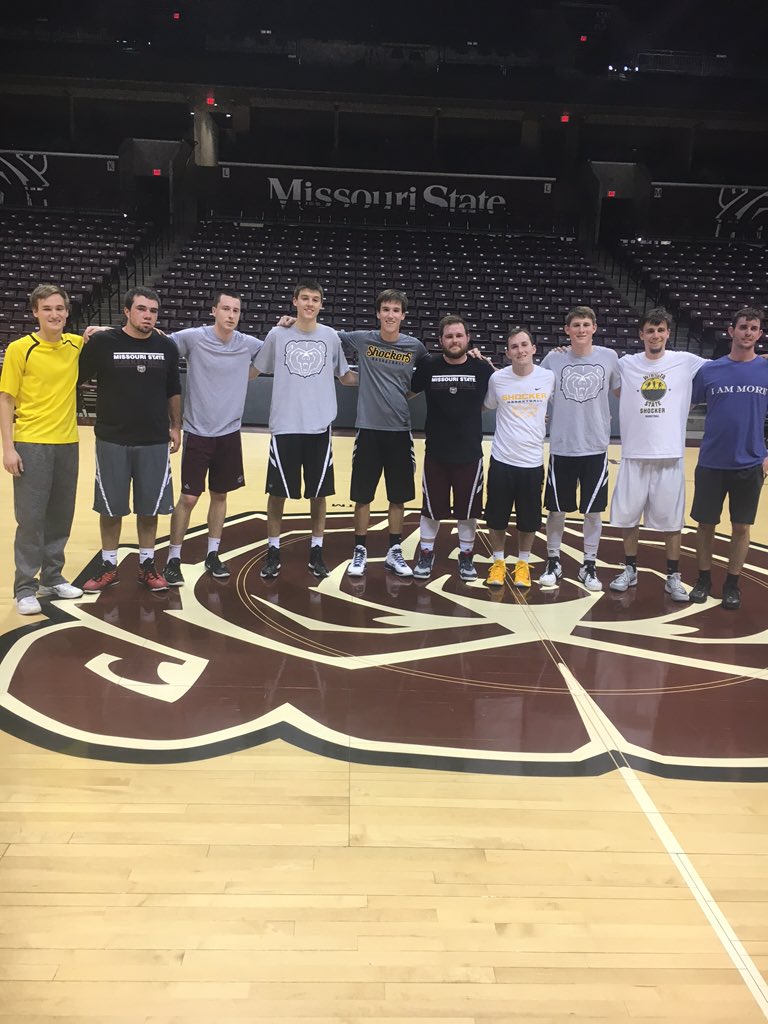 JayBilas's tweet photo. Wichita State managers beat Missouri State, 73-61. Chad Gibney, 38 pts, All-MVC partier Jeff Chapman, triple-double. https://t.co/hDeUbePnUc