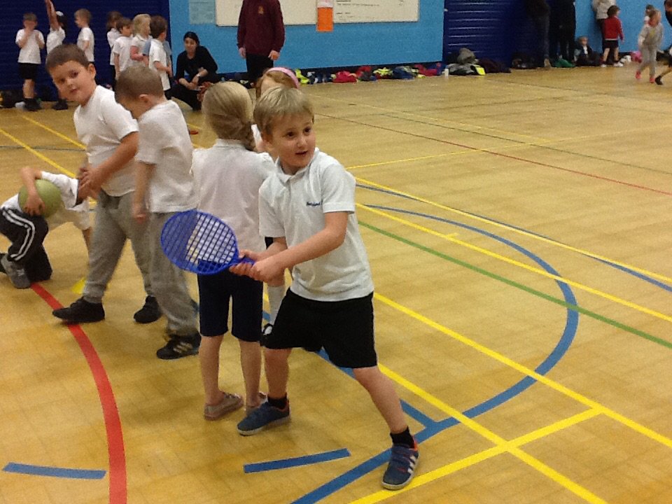 MrsKNoon's tweet photo. Amazing afternoon at MFG!
Year 1 multi skills afternoon.
Super behaviour! Super learning!
@Battyeford @KNoon36 https://t.co/JkYQxPzV1v
