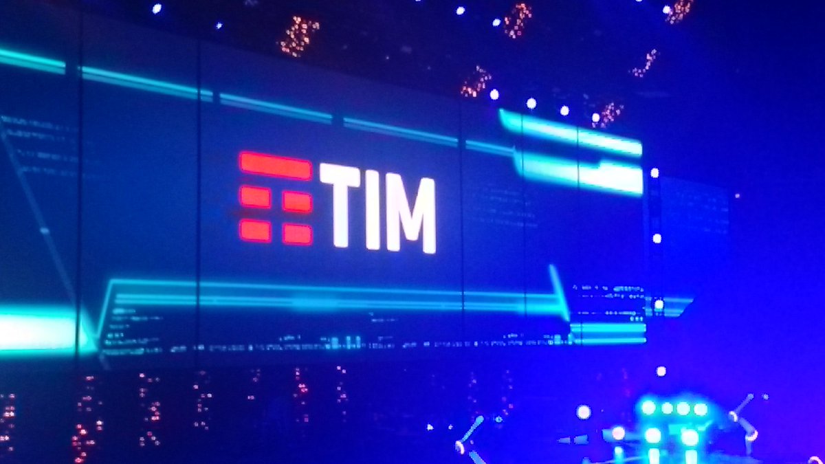 beagiu's tweet photo. #TIMParty #torriTIM #TIMNewBrand https://t.co/pPjR8wkU9M
