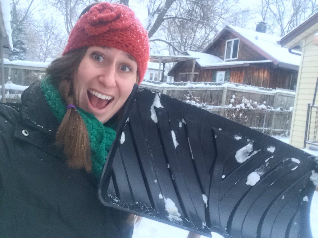 MissBrowerPE's tweet image. I need to shovel AGAIN?! At least I'm getting a workout!! #welcometojanuary #winterwonderland #shovelselfie