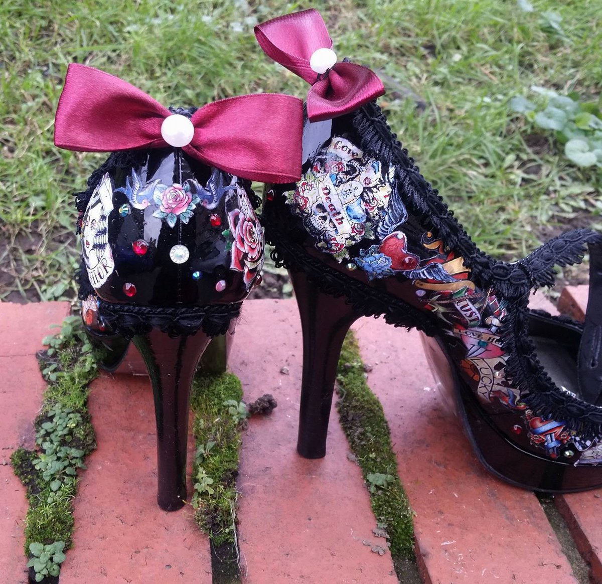 0customdesigns0's tweet image. For the #tattoo girls! @ukfashionblog @HighHeelVic @TheDailyTattoos @FreeFashionBlog @ShoeChick @AislingDee