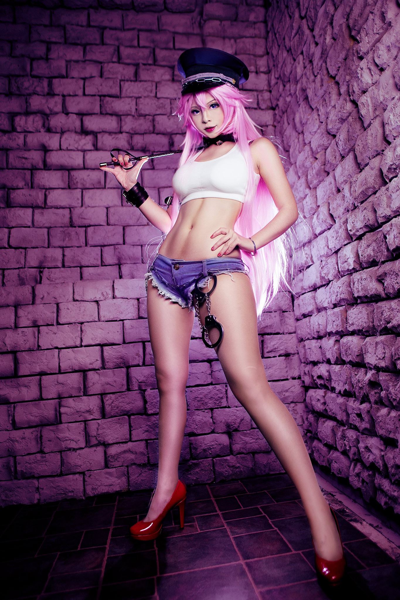 “Amazing @StreetFighter #poison #cosplay by Misa Chiang-米砂 2016 @Capcom_Uni...
