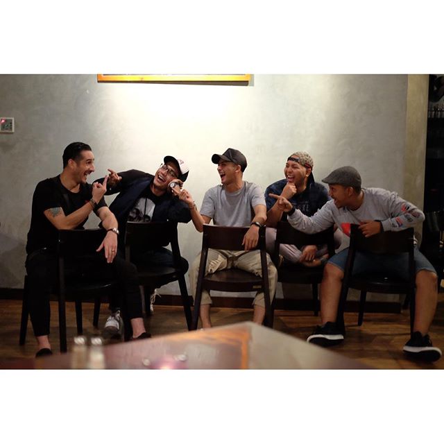 KirunersTaiwan's tweet photo. boys will be boys #PangeranTeam #4R  good pagi https://t.co/VKmvK946Qm