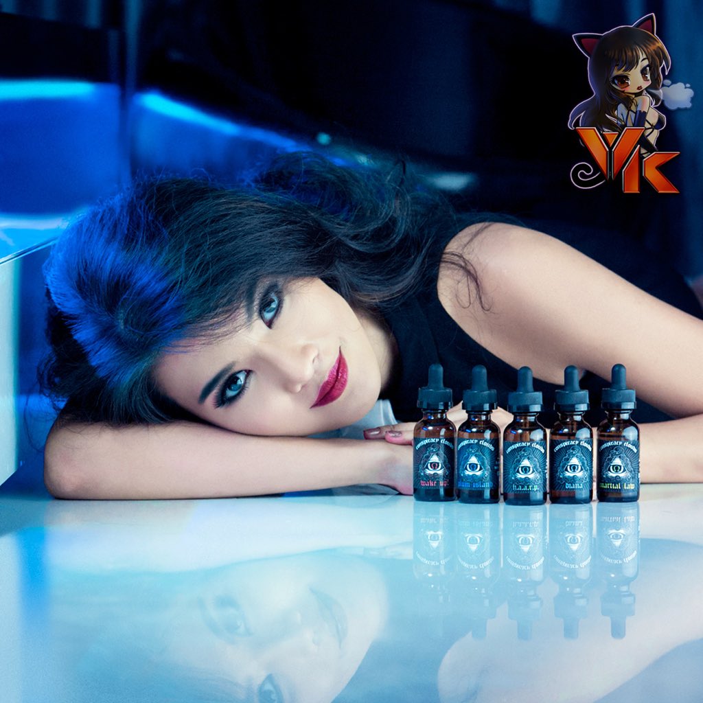Vaping_Kitty's tweet photo. Delicious #ejuice from @conspiracyvape ❤️ #vape #vapeon #vapefam #vapelife #vapebabes #vaping_kitty #vapor #ecig #💨 https://t.co/wTCeFSP2Xc