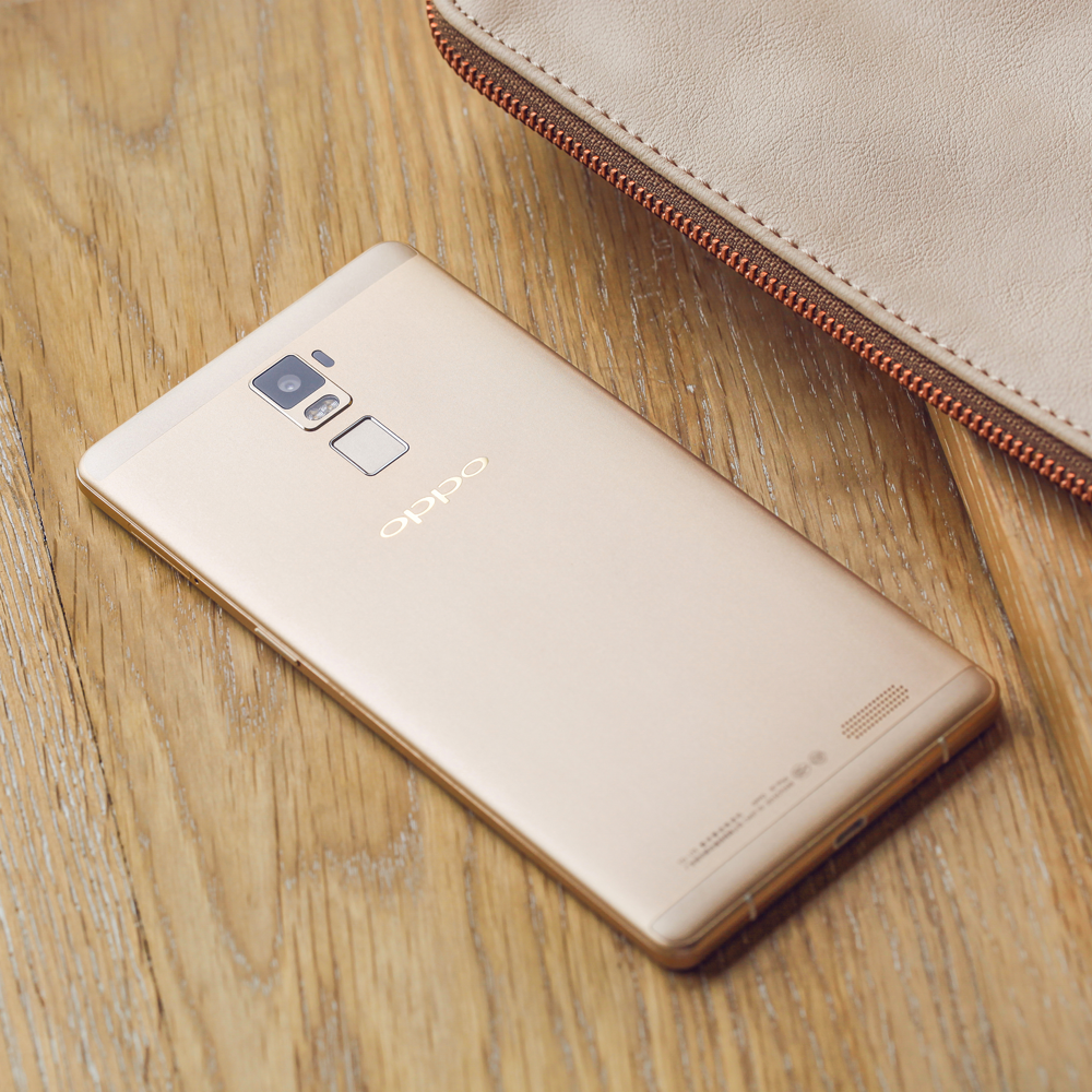 OPPOAustralia's tweet photo. Finger Print Security #OPPO #R7Plus #smartphone https://t.co/8y5G8U6gRR