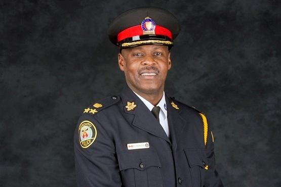 bygbyrdpro's tweet image. Here's why Uber won't shut down in Toronto. Thx @JohnTory His sister is head @ RBC and Chief Saunders is his puppet.