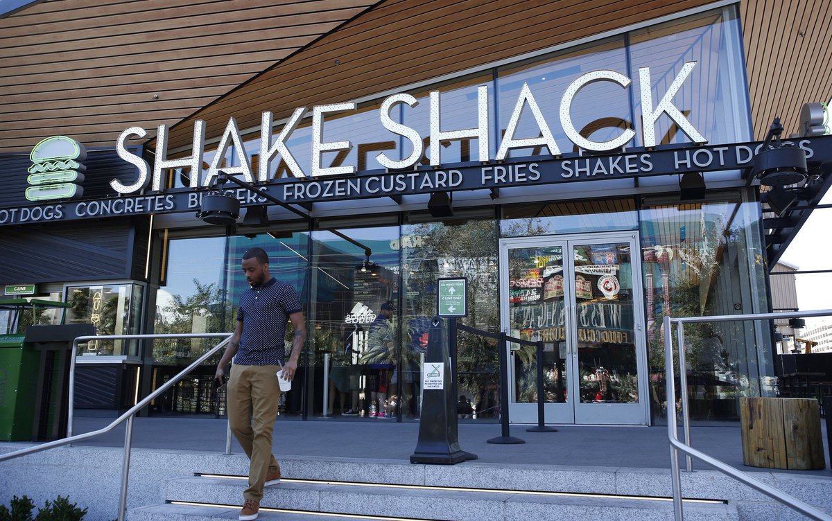 Boxador's tweet image. Shake Shack to open in downtown Los Angeles puls.ly/p49Lag #yum #food