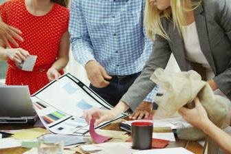 LineLaunch's tweet image. #GrowYourBusiness w/ a better #SalesStrategy! Pre-qualify the #FashionBuyers you're calling, linelaunch.com/page/view/6575