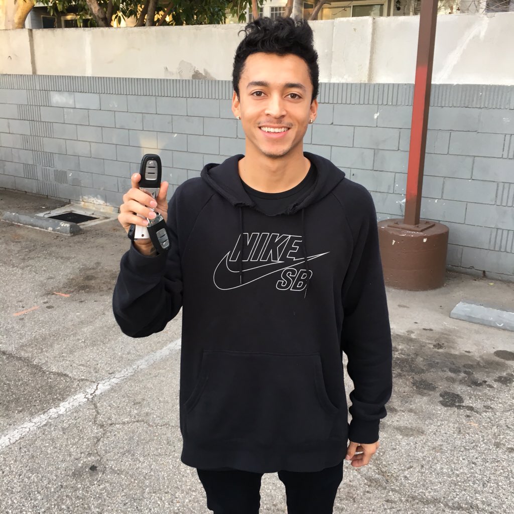 nyjah huston nike hoodie