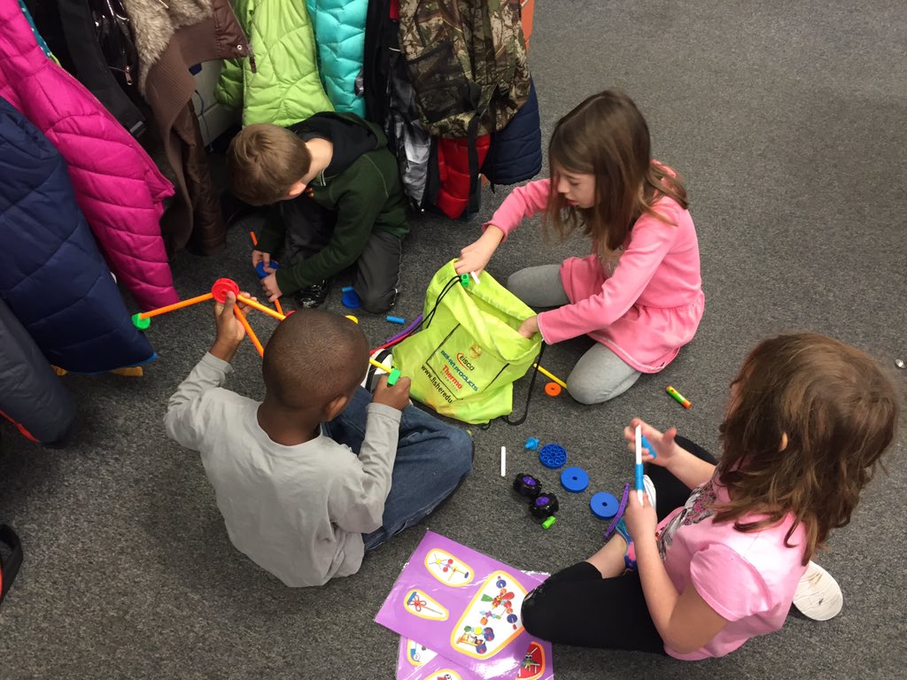 LakeviewSSI's tweet photo. STEM Day! Thisisballwin https://t.co/6hBBHBQBUp