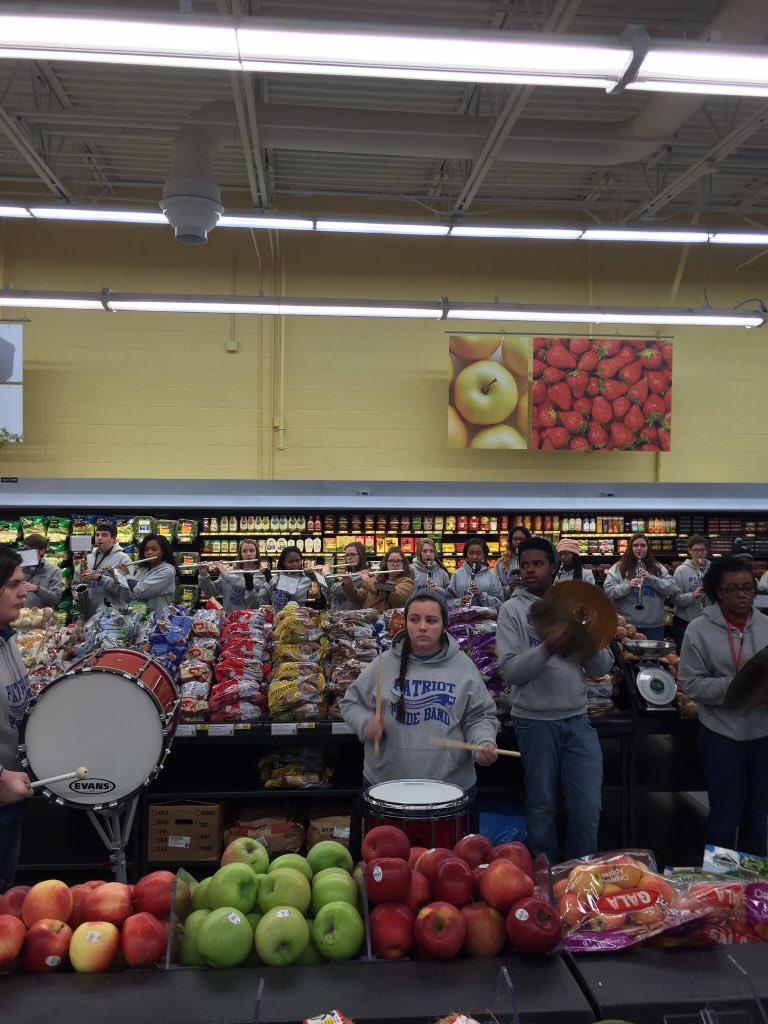 PatriotBands's tweet photo. Marion High School band played this morning for the opening of our new Walmart Neighborhood Market! #7amPepRally https://t.co/zUhvDcvI5g