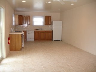 2BR 2Bath for rent avail April 1 2016 $2650 
Contact:Tanisha Wingood 441-737-7270/tanisha@bermudapropertylink.com