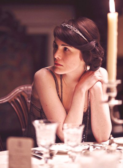 #DowntownAbbey is back, and we can't get enough of the costumes, and gorgeous #hairstyles!