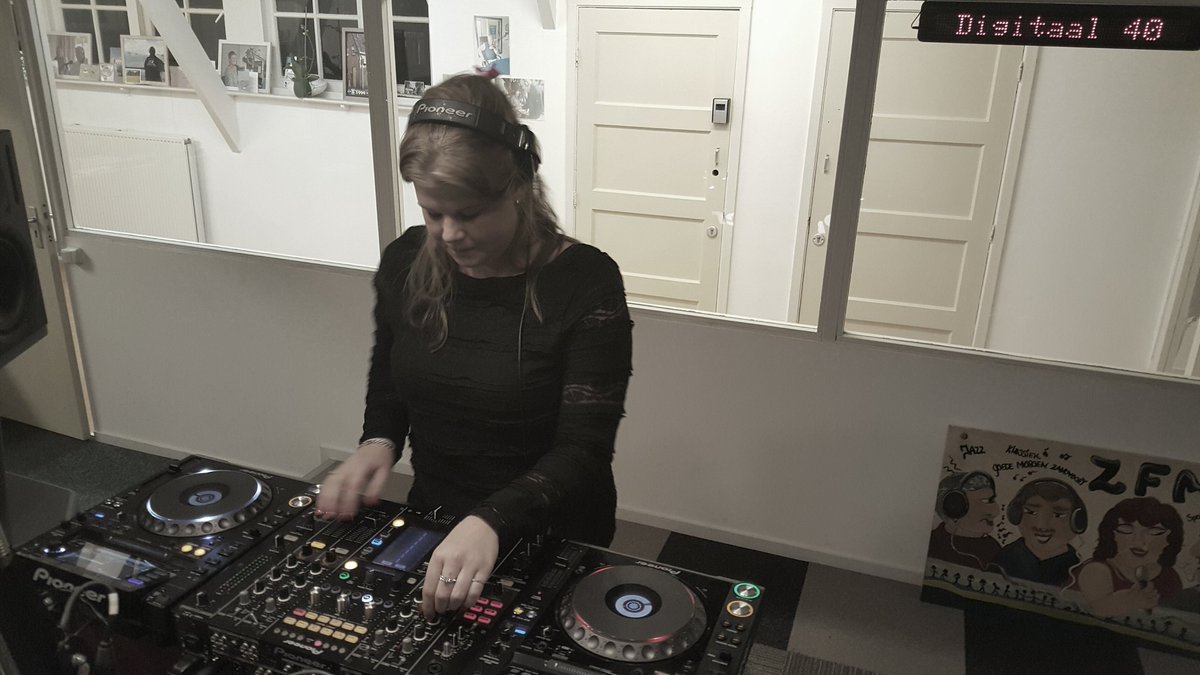 Spinning at radio station ZFM Beachmasters  at Zandvoort!@ZFM_Zandvoort