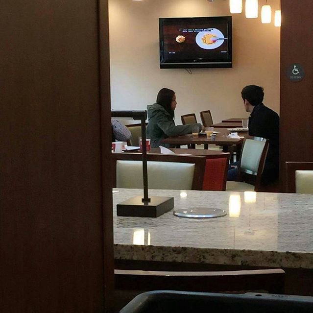 FreenXBeckyPh's tweet image. BREAKFAST DATE ehem.....

Malaya talagang magpahayag ng damdamin kapag nasa ibang bansa eh!
#OTWOLBroken