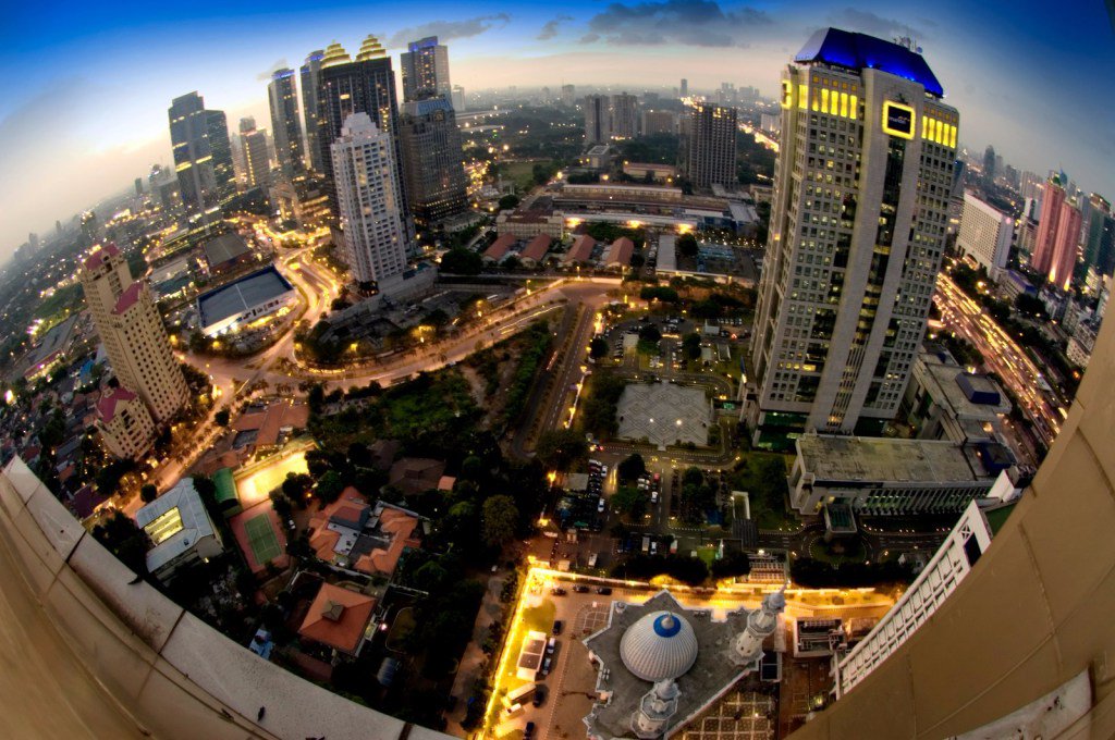 [New Blogpost] Jakarta Akan Baik-baik Saja #JakartaKuat #IndonesiaWorthIt… efenerr.com/2016/01/14/jak…
