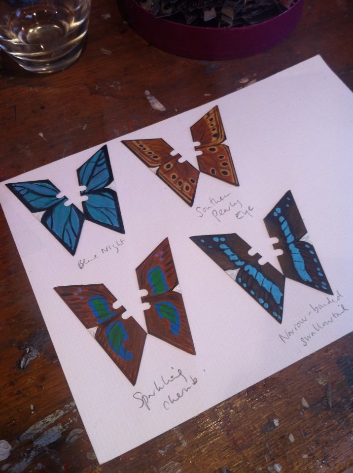 LeneBladbjerg's tweet image. Working on new butterflies! @aletage2  @TheOtherArtFair #havingfunwithstanleyknives
