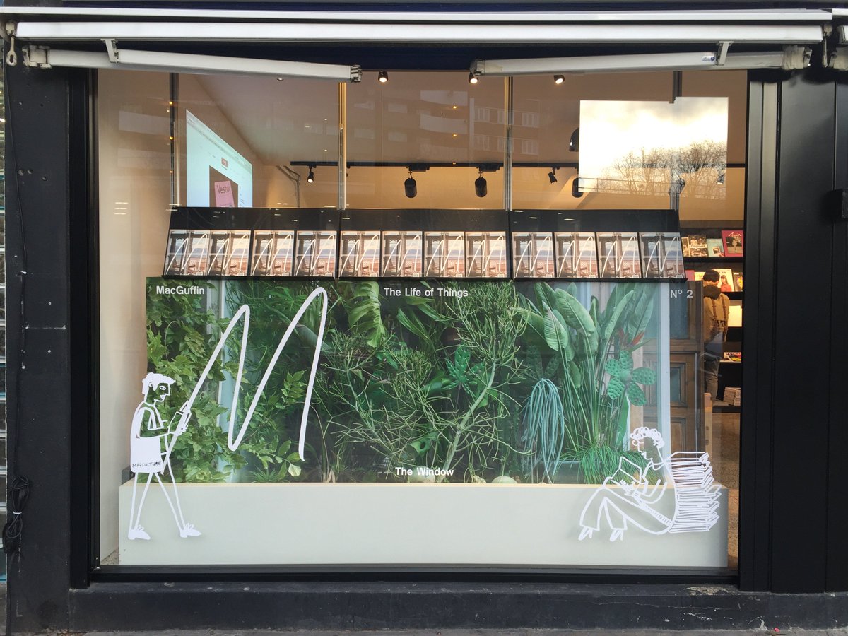 magculture's tweet image. Excited about our Meet MacGuffin event this evening. Window sorted, beers chilling #printedbypark samples ready.