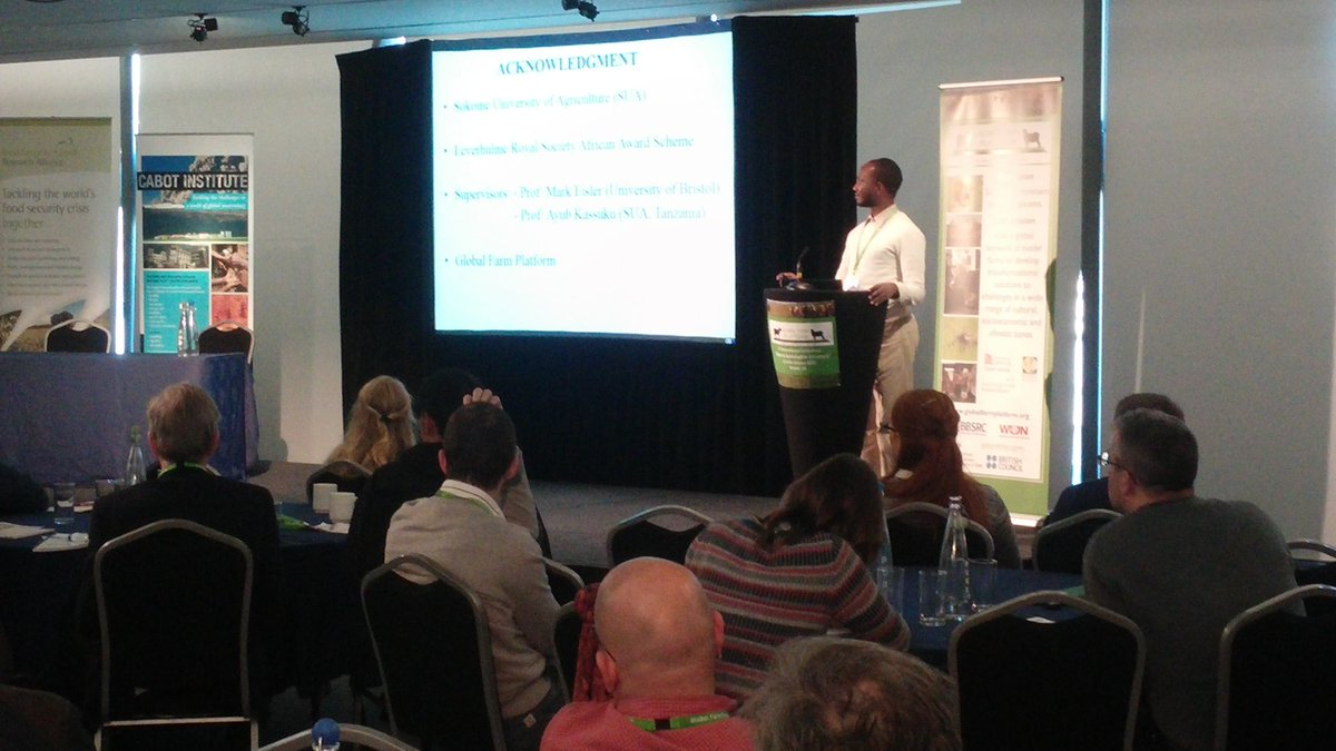 Sustock16's tweet photo. Jahashi Nzalawahe presenting the efficacy of albendazoles in Tanzania #sustock16 #globalfarmplatform https://t.co/KFAEdvkV1O