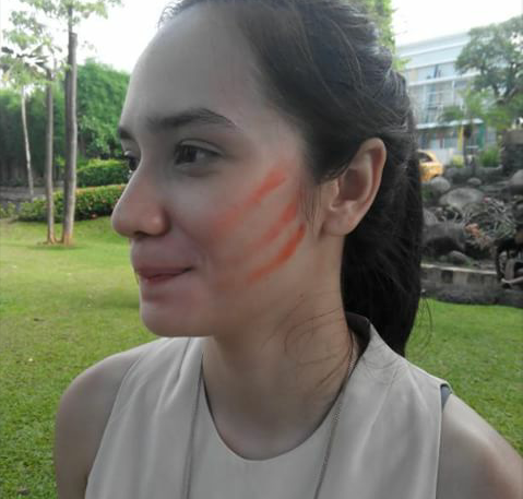 anne_friends tweet media