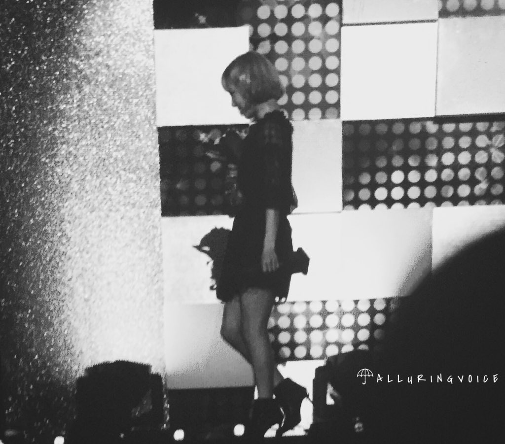 [PIC][14-01-2016]TaeYeon tham dự “25th High1 Seoul Music Awards” vào tối nay - Page 2 CYrXbaRUkAAh9J-