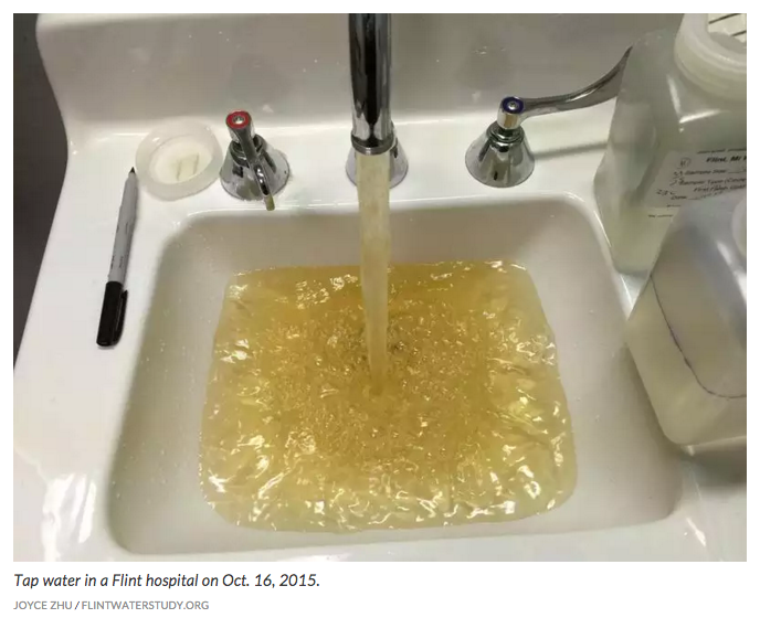 markmobility's tweet photo. #FlintWaterCrisis 
- 99,000 residents
- 57% Black
- 40% Poor
- 9,000 kids with lead poisoning
Flint HOSPITAL Water: https://t.co/KHkrnhlUGO
