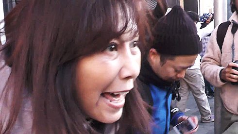 香山リカ、慰安婦問題のデモで「豚野郎！」などの暴言を吐きまくる - Togetter