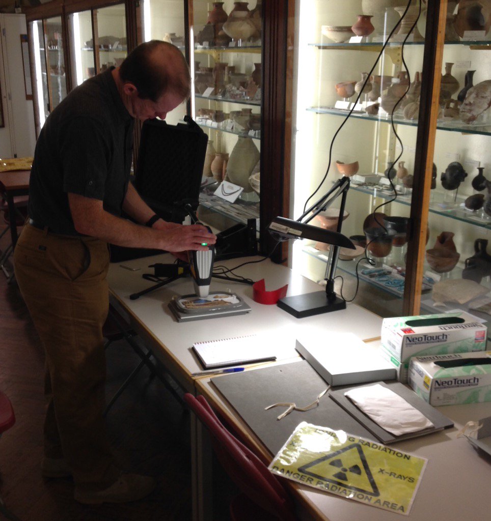 PetrieMuseEgypt tweet picture