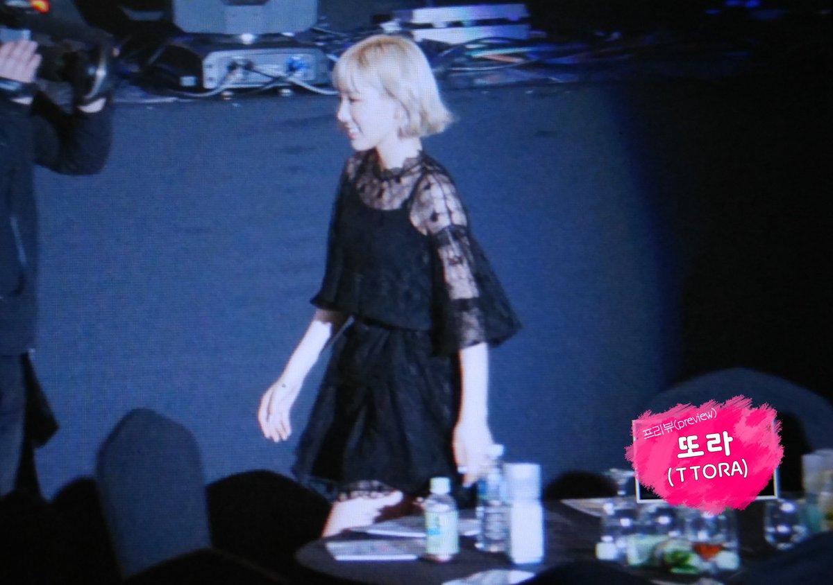 [PIC][14-01-2016]TaeYeon tham dự “25th High1 Seoul Music Awards” vào tối nay CYrbExkU0AAmS91