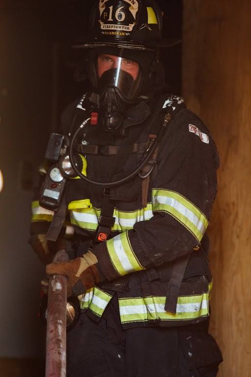 WillFireL4611's tweet photo. Good Morning Twitter! #WillistonFire @FireHouse_Pride @fireengineering @FirehouseNews https://t.co/oHjbTk89OQ