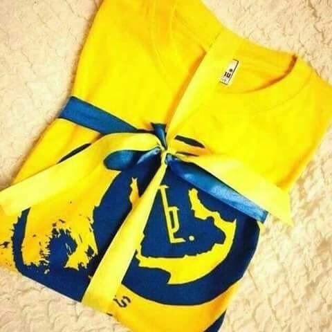 تأسسَت بطلاً ، وعشتَ طول العُمر وفياً لقدرَك ، ما عهدتُك نَسِياً ولا غيابا ، لك المجد صفحة صَفراء خالية إلا من إسَمك