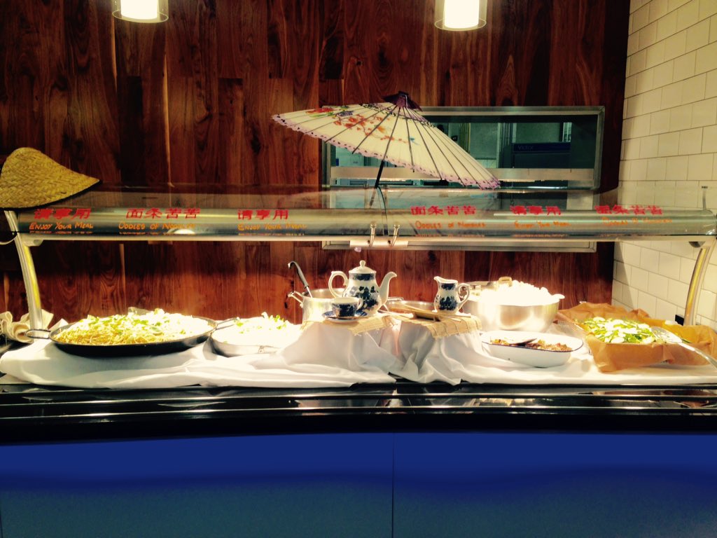 zoeblakeley93's tweet photo. Oodles of noodles bar tonight @ShrewsSchool @HolroydHowe @JamesGBradford @mjohnson547 #OodlesOfNoodles https://t.co/R66p2E5Sj8