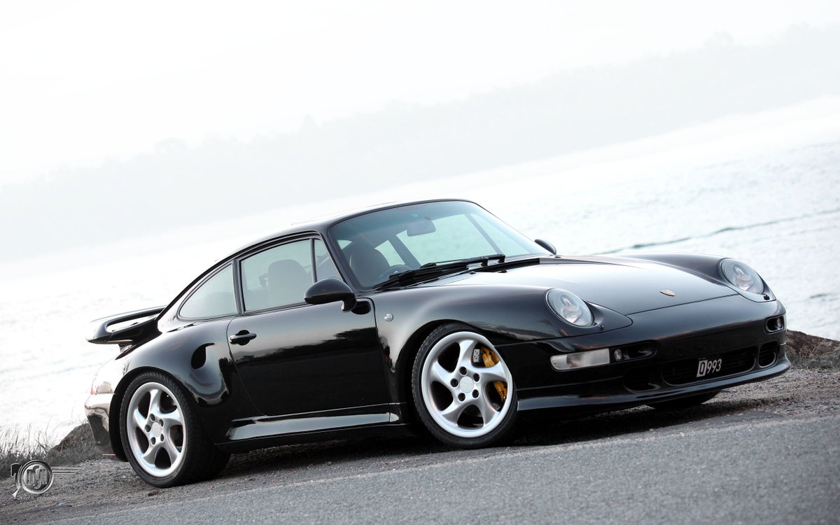 PFS_Leasing's tweet photo. #IfIWonPowerball I'd buy this #Porsche 993 #Turbo S.
But with the PFS #SimpleLease I don't need the #Powerball https://t.co/1lWFlQXGHy