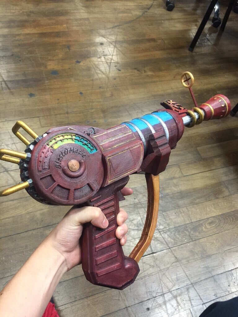 FElNT's tweet image. Don't play zombies today