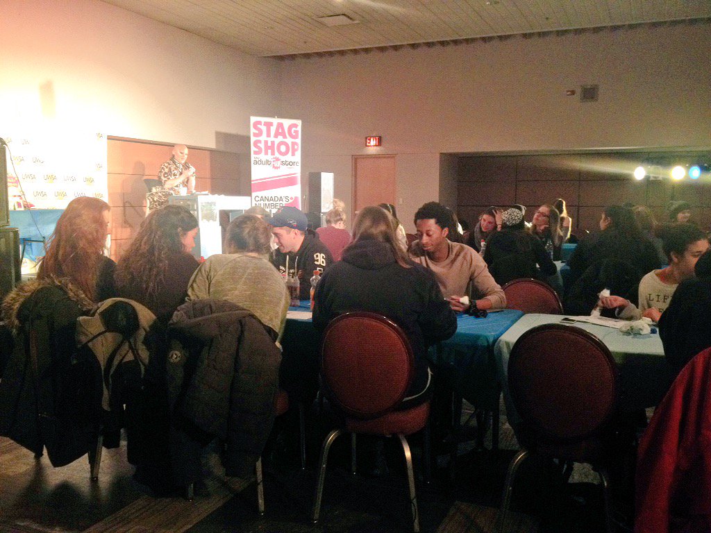 UWSA4U's tweet photo. Thanks to all who came out to Dirty and Dirtier Bingo yesterday! #frostweek2016 https://t.co/VDuaESb6n8