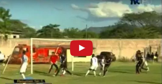 DeportesTVC's tweet photo. ¡Por si se lo perdió! Vea los 6 goles con qué #Olimpia humilló al #ValleFC ► https://t.co/SPASL31vFq https://t.co/oJnbv79Drr