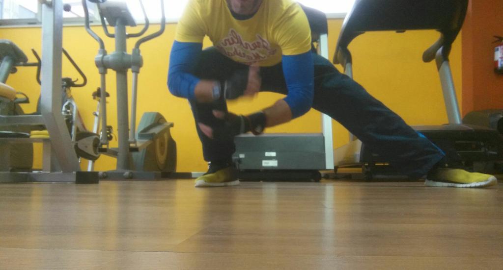 adri23gonzalez's tweet photo. Comenzando el entrenamiento en el #gym #training #fitness #nopainnogain #bestrong #beadri #Herbalife https://t.co/7KeydAohvP