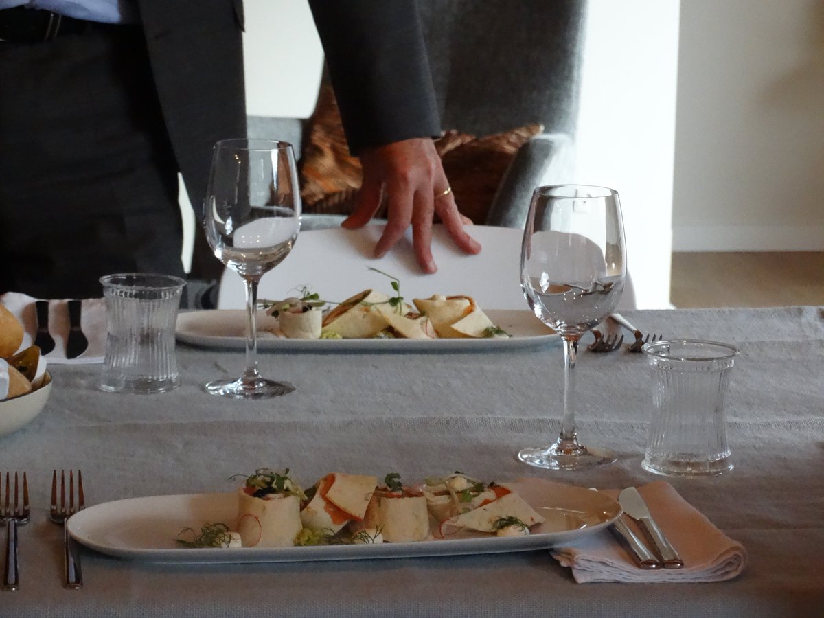 Barilinga's tweet image. Vermijd de stress van een trage restaurantservice en kies Barilinga voor get-togethers met je klanten #lunchmeetings