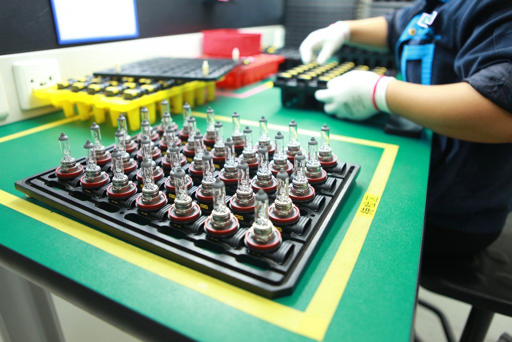 EssentialPersonnel tweet media