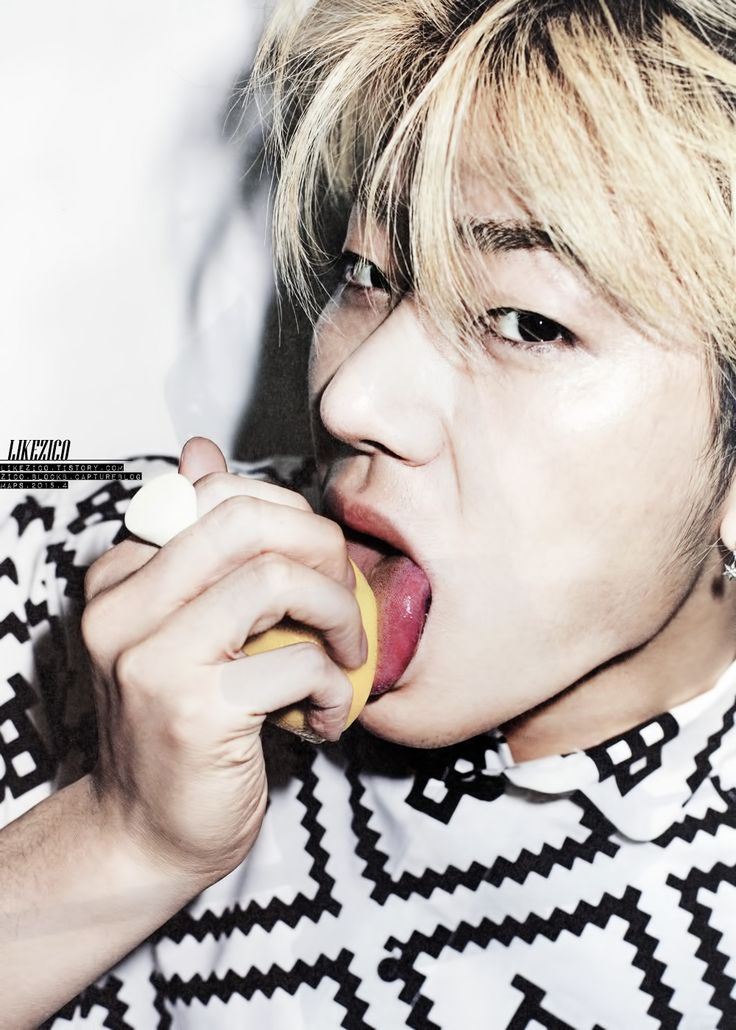 RememberBlockB's tweet image. Two kinds of people