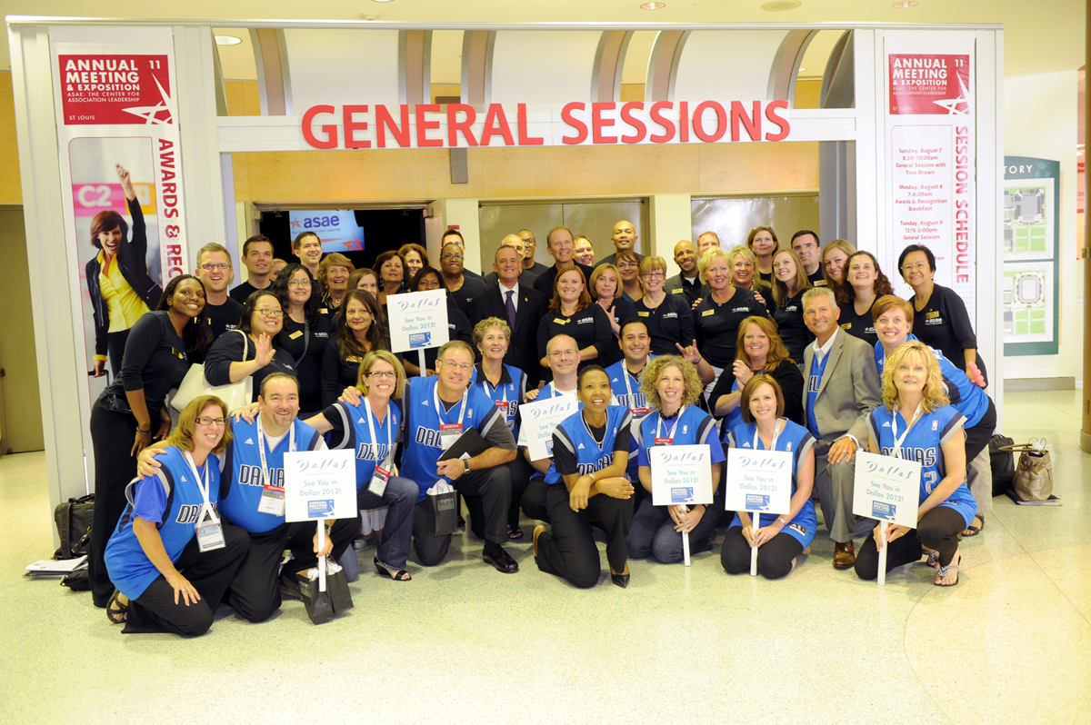 ASAEannual's tweet photo. TBT to #ASAE11! As the meeting ended #ASAE staff & @VisitDallas staff were already planning for #ASAE12. #ASAE16 https://t.co/cFYL1ISZkl