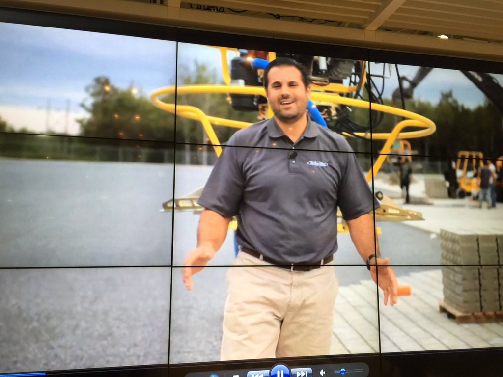 Paver_King tweet media