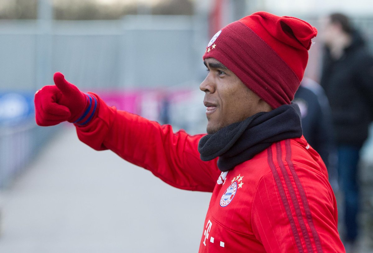 FCBayern tweet picture